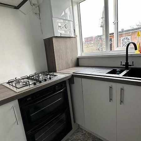 Cozy Home In A Peaceful Area 헤이스 외부 사진